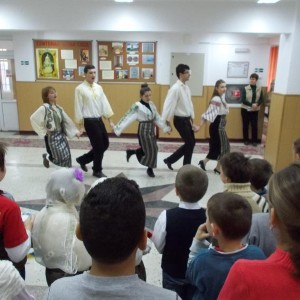 in-unire-sta-puterea3